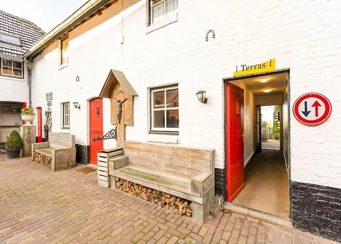 Beautiful In بيت للعطل Voerendaal