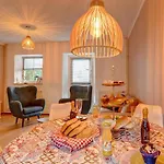 Holiday home Beautiful In