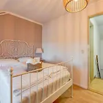Holiday home Beautiful In